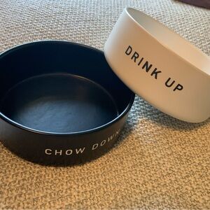 Black and White Pet Bowls Set